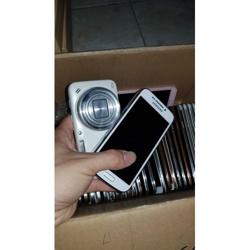 Jual Samsung Galaxy S4 Zoom 8gb White Bekas