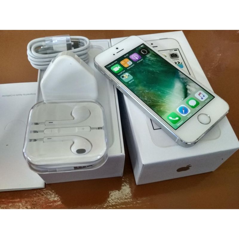 Jual Apple iPhone 5S 16gb silver Bekas